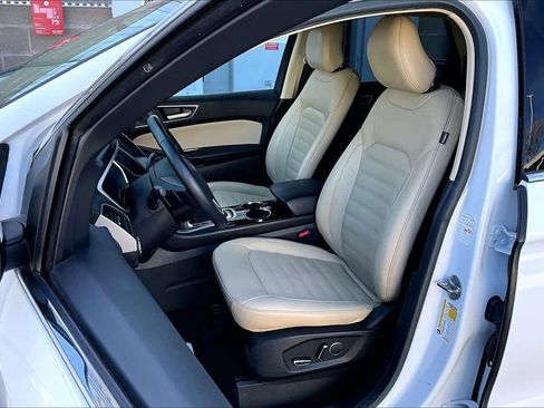 Used 2018 Ford Edge SEL w/ Equipment Group 201A image 7