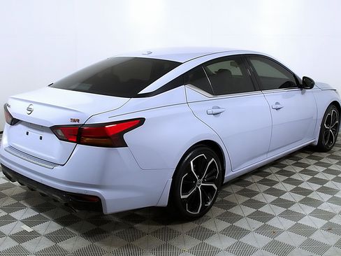 Used 2023 Nissan Altima 2.5 SR image 7