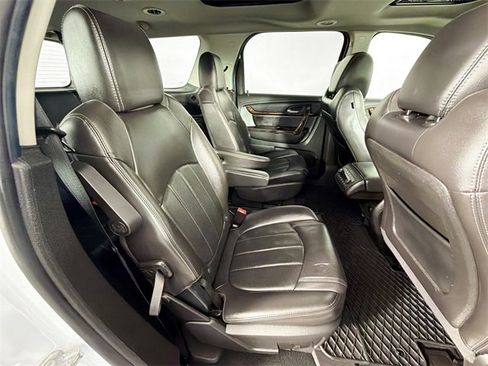 Used 2016 GMC Acadia Denali image 32