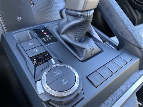 New 2025 Toyota Tacoma SR5 image 12
