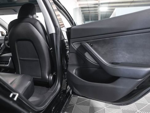 Used 2019 Tesla Model 3 Standard Range Plus RWD image 22