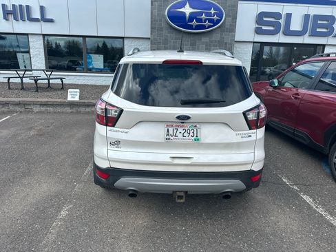 Used 2018 Ford Escape Titanium AWD/4WD image 3