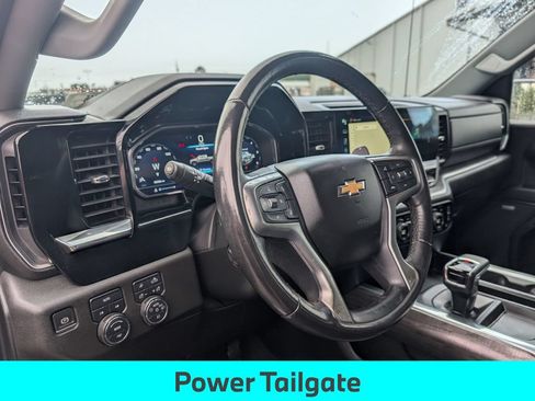 Used 2023 Chevrolet Silverado 1500 LTZ AWD/4WD image 32