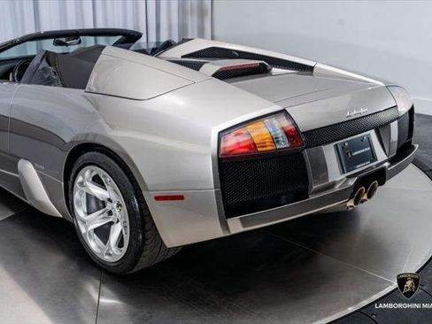 Used 2006 Lamborghini Murcielago Roadster AWD/4WD image 24
