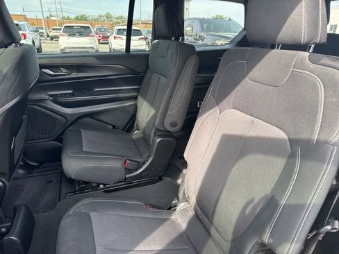 Used 2024 Jeep Grand Cherokee L Laredo w/ Luxury Tech Group I image 26