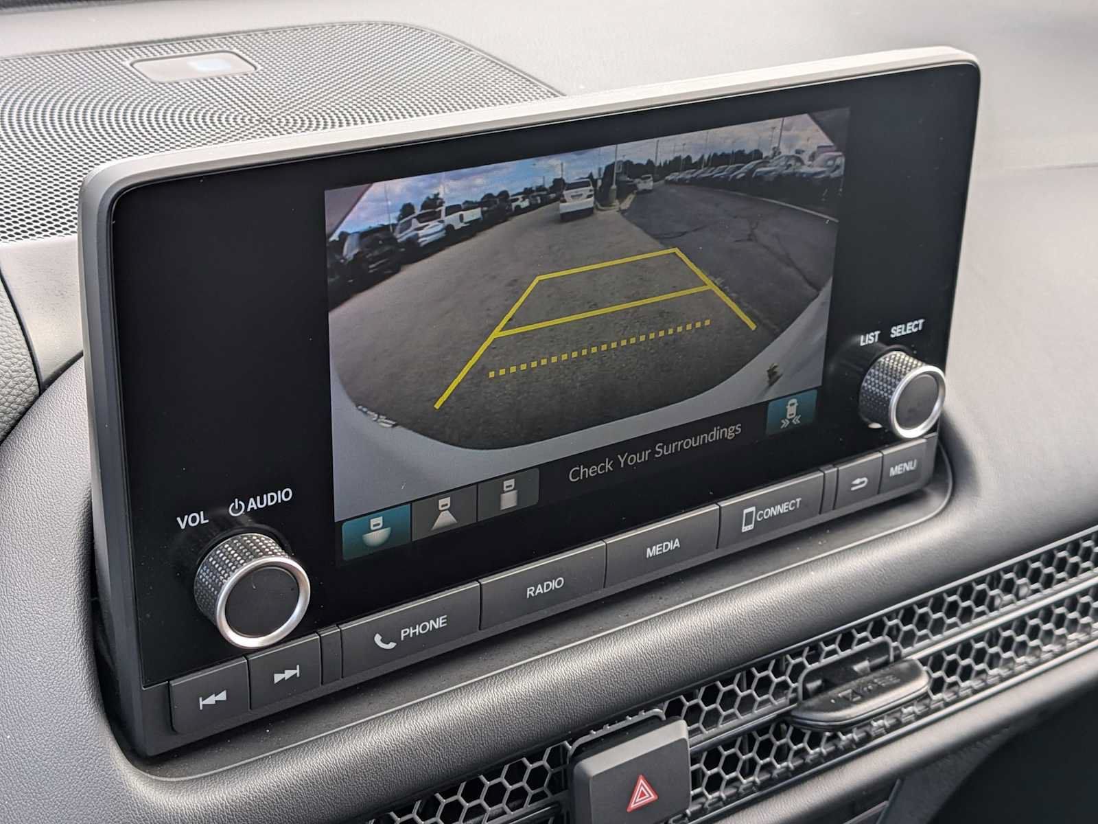 Certified 2025 Honda HR-V Sport image 27