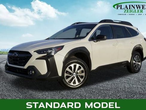 Used 2023 Subaru Outback Premium image 1