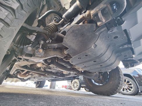 Used 2019 Toyota Tundra Limited w/ Limited Premium Package image 46