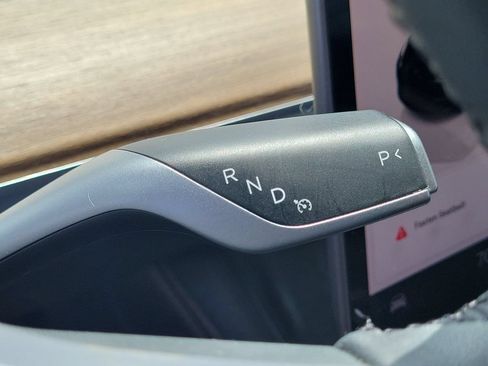 Used 2023 Tesla Model 3 Standard Range RWD image 26
