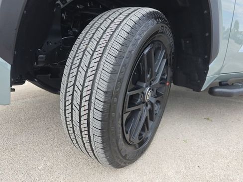 New 2026 Toyota Tundra Limited image 31