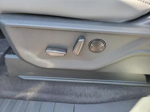 New 2025 Ford F150 Lightning Flash image 20