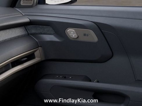 New 2027 Kia Telluride LX FWD image 45
