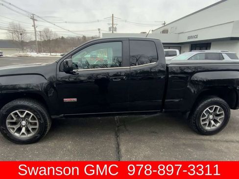 Used 2015 GMC Canyon SLE w/ All-Terrain Package image 8