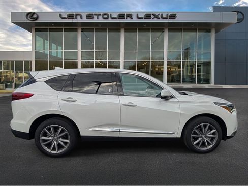 Used 2024 Acura RDX SH-AWD w/ Technology Package image 2