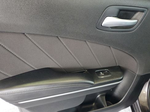 Used 2023 Dodge Charger SXT RWD image 14