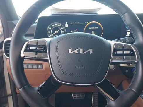 Certified 2024 Kia Telluride SX Prestige X-Line image 21