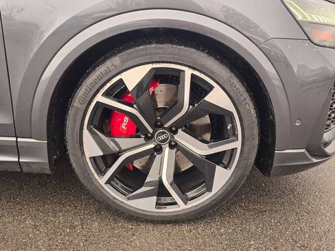 Used 2021 Audi RS Q8 w/ Carbon Optic Package image 9