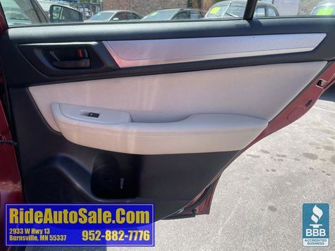 Used 2019 Subaru Outback 2.5i AWD/4WD image 15