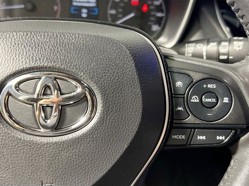 Used 2023 Toyota Corolla SE FWD image 19