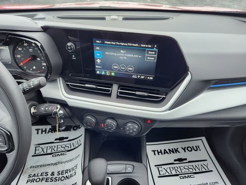 New 2026 Chevrolet Trax LS w/ LS Convenience Package image 12