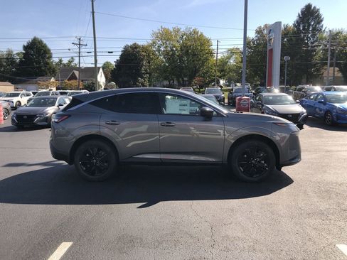 New 2025 Nissan Murano SV w/ Cargo Package image 14