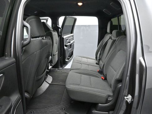 Used 2020 RAM 1500 Big Horn AWD/4WD image 30