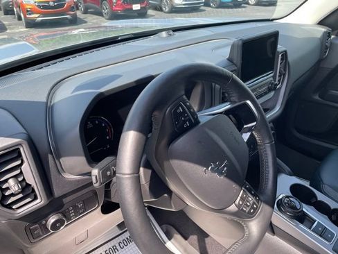 Used 2023 Ford Bronco Sport Outer Banks w/ Tech Package AWD/4WD image 10