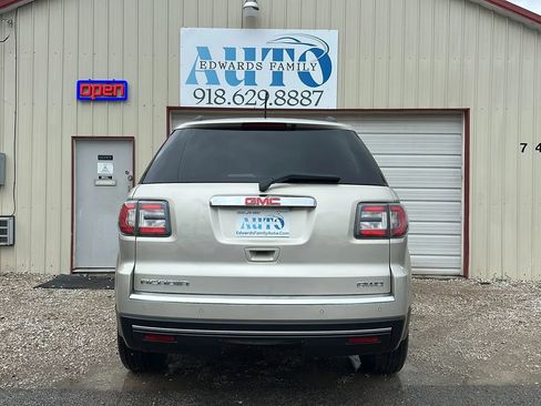 Used 2014 GMC Acadia SLT image 28