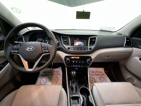Used 2017 Hyundai Tucson SE FWD image 17