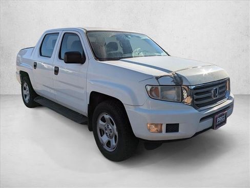 Used 2013 Honda Ridgeline RT image 3