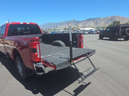 Certified 2023 Ford F250 Lariat w/ Lariat Ultimate Package AWD/4WD image 7
