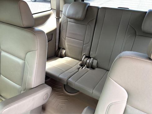 Used 2016 Chevrolet Tahoe LTZ RWD image 32