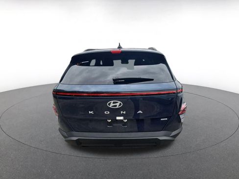 Used 2025 Hyundai Kona SEL image 7