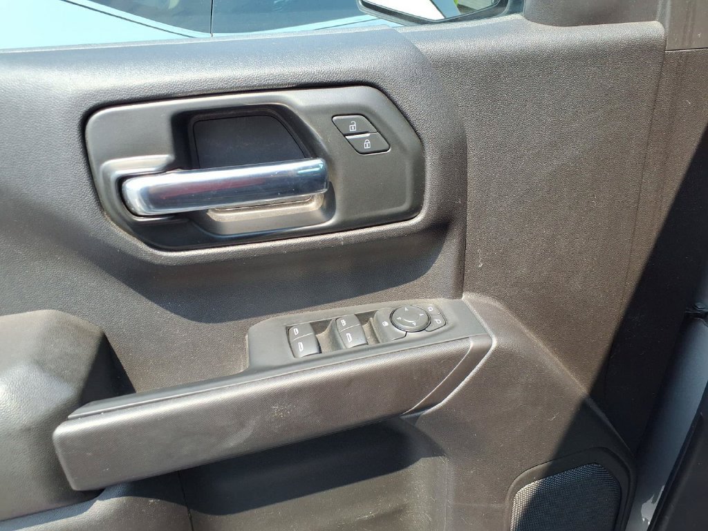 Used 2024 Chevrolet Silverado 1500 Custom Trail Boss AWD/4WD image 16