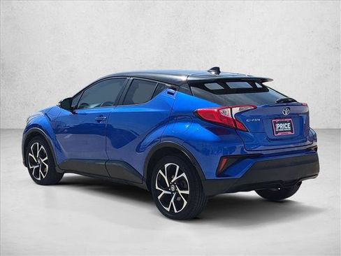 Used 2020 Toyota C-HR XLE FWD image 8