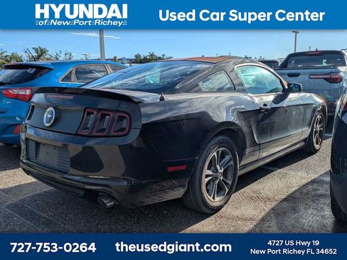 Used 2014 Ford Mustang Premium w/ Comfort Package RWD image 2