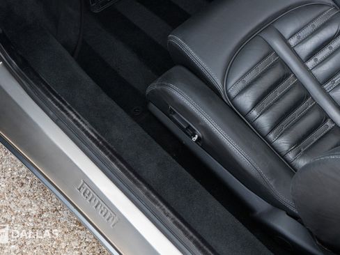 Used 2005 Ferrari 360 Spider image 21