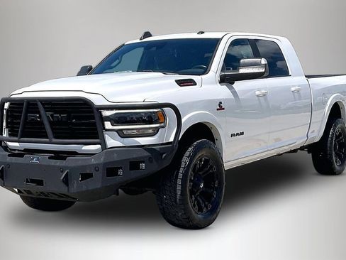 Used 2022 RAM 2500 Laramie w/ Night Edition AWD/4WD image 2
