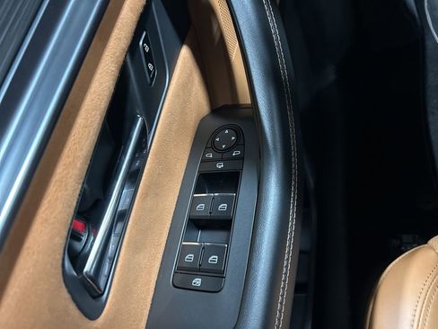 Certified 2025 MAZDA CX-70 3.3 Turbo S w/ Premium Plus image 25