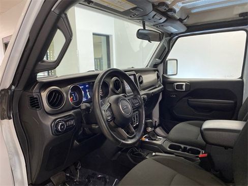 Used 2021 Jeep Wrangler Sport S image 14