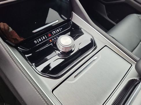 New 2026 Jeep Grand Wagoneer image 21