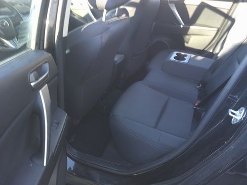 Used 2010 MAZDA MAZDA3 s Sport image 9