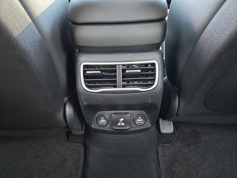 Certified 2022 Hyundai Santa Fe Calligraphy AWD/4WD image 17