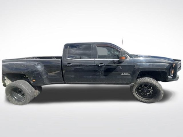 Used 2015 Chevrolet Silverado 3500 High Country w/ Duramax Plus Package AWD/4WD image 10