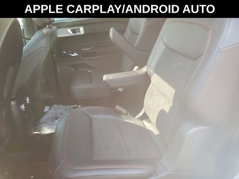 Used 2023 Ford Explorer ST-Line w/ Class IV Trailer Tow Package image 10