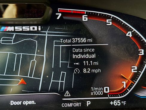 Certified 2023 BMW M550i xDrive w/ Executive Package image 12