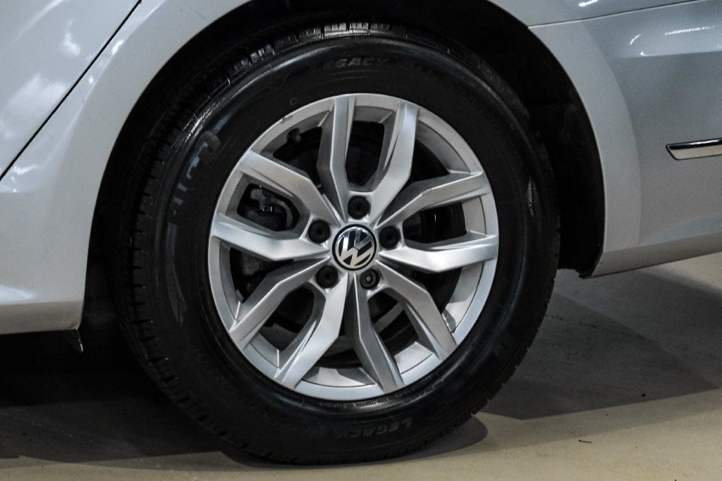 Used 2016 Volkswagen Passat 1.8T S FWD image 56