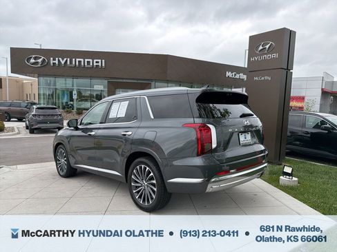 Used 2023 Hyundai Palisade Calligraphy w/ Cargo Package FWD image 15