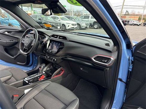 Certified 2023 Chevrolet TrailBlazer RS w/ Sun and Liftgate Package image 29
