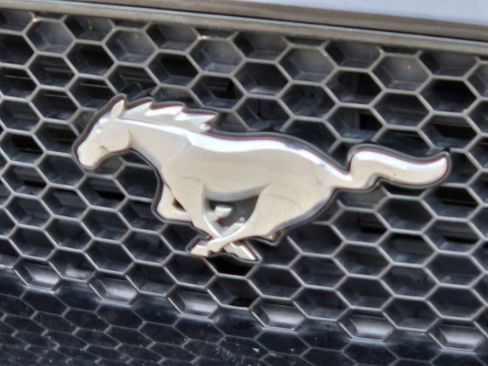 Used 2018 Ford Mustang GT Premium RWD image 11